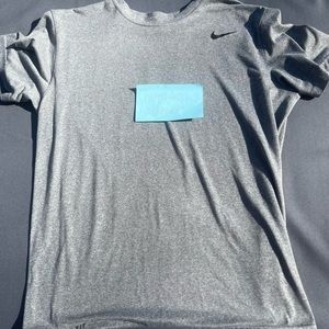 Small Nike Logo “Dri-Fit” T-Shirt Gray *BARELY WORN*